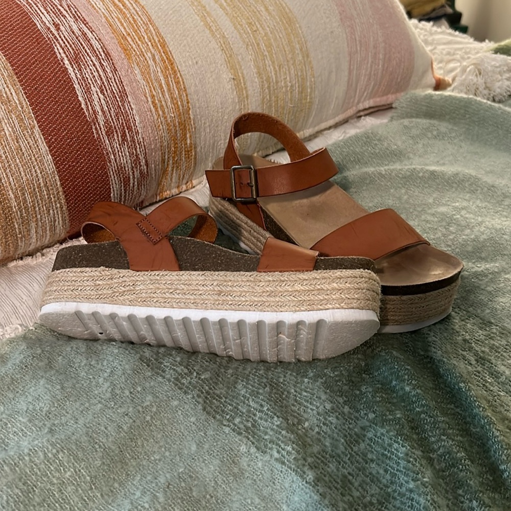 Dirty Laundry Platform Sandals